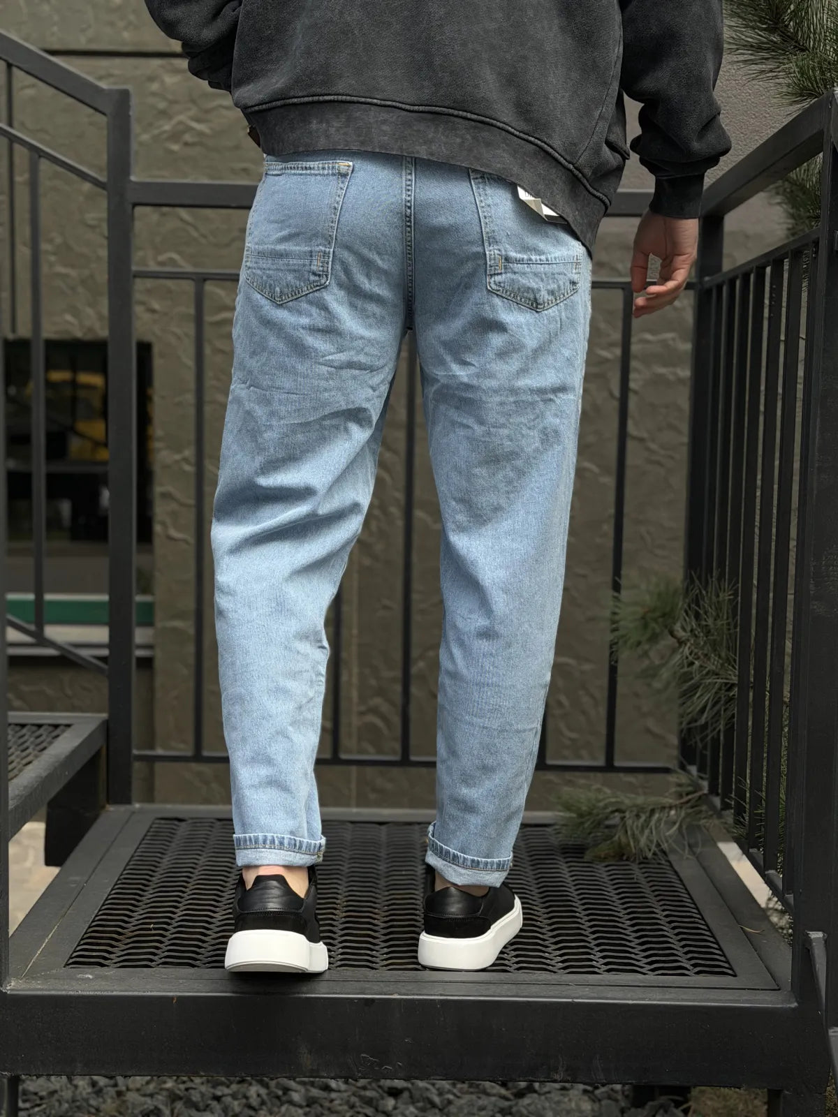 Джинси mom fit